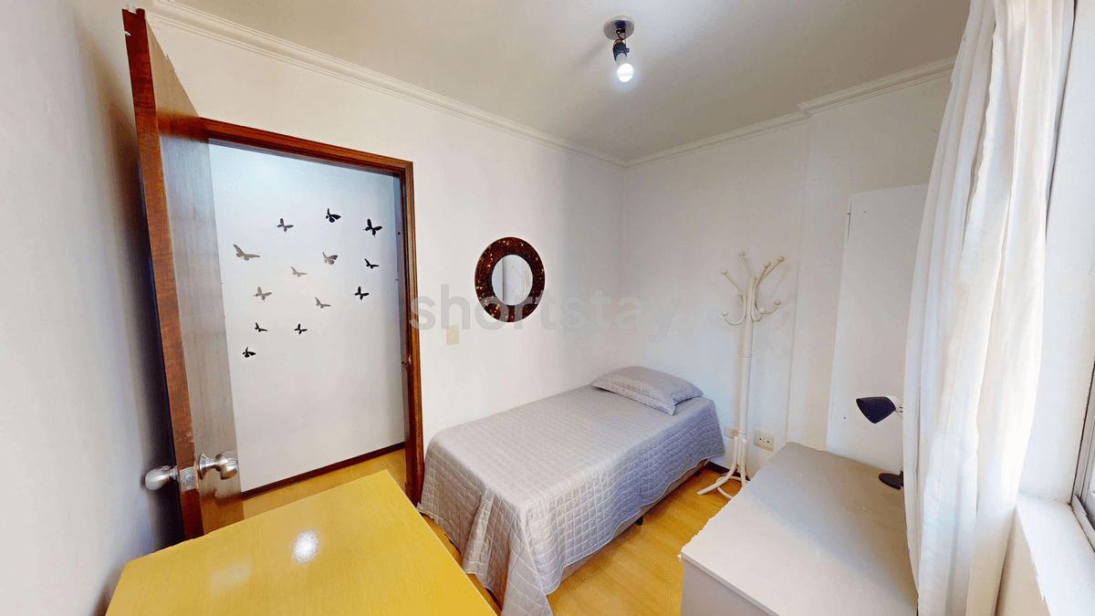 Champagnat Silver - Image 1