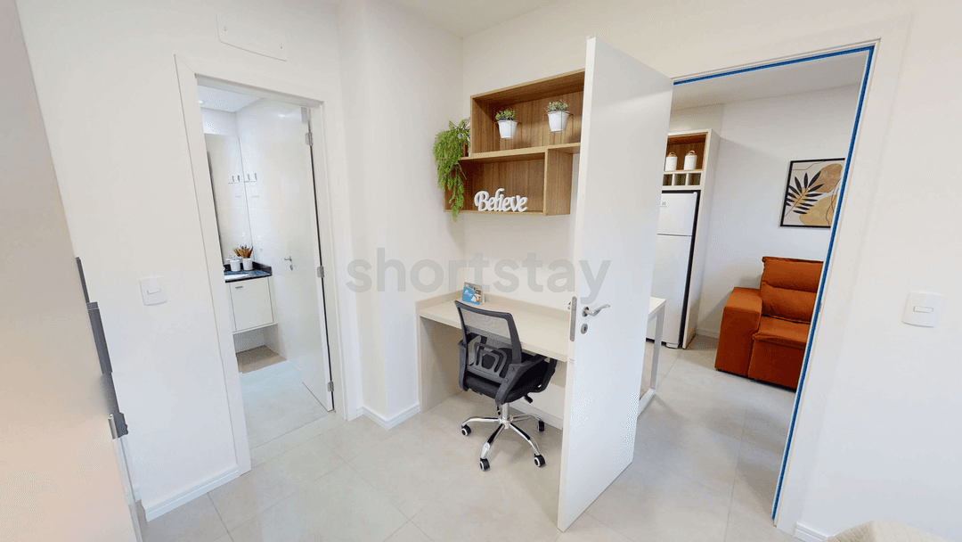 CWBe - Image 1