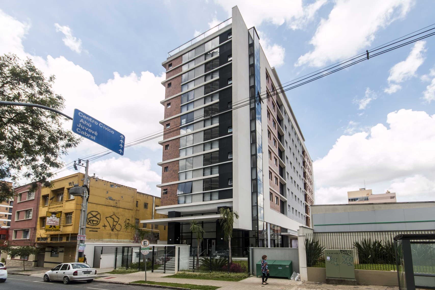 Easy Life Silva Jardim - Image 1