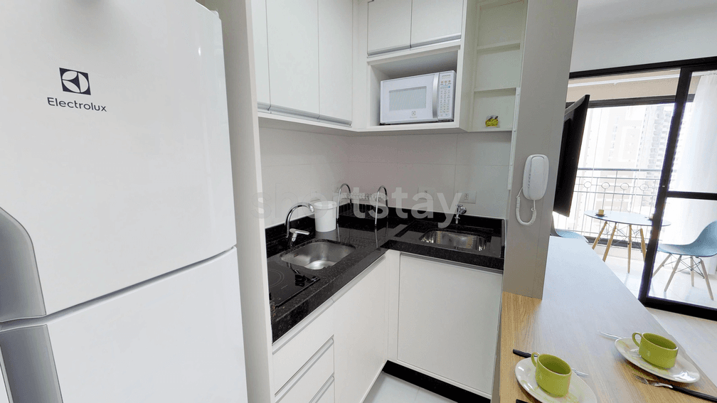 Green Center - Image 1