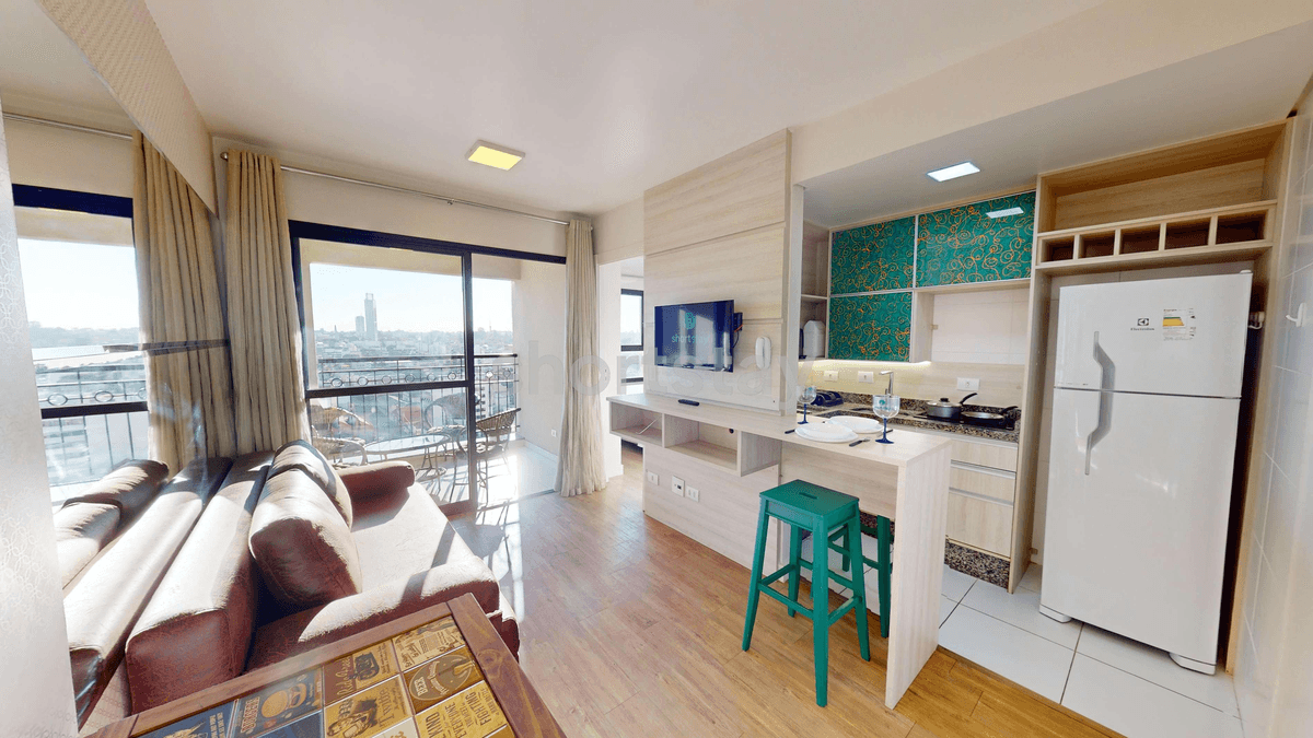 Green Center - Image 1