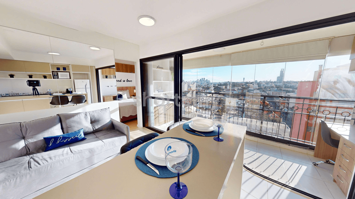 Green Center - Image 1