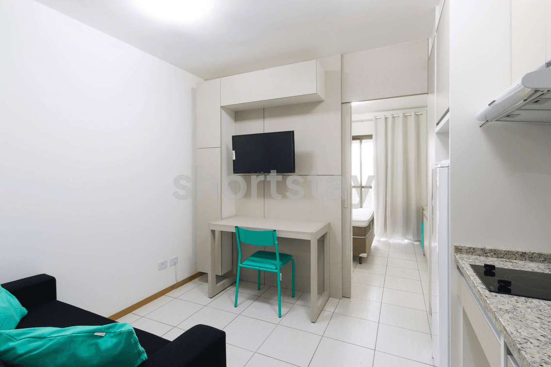 Lifespace Estação - Ampla Varanda - Image 1