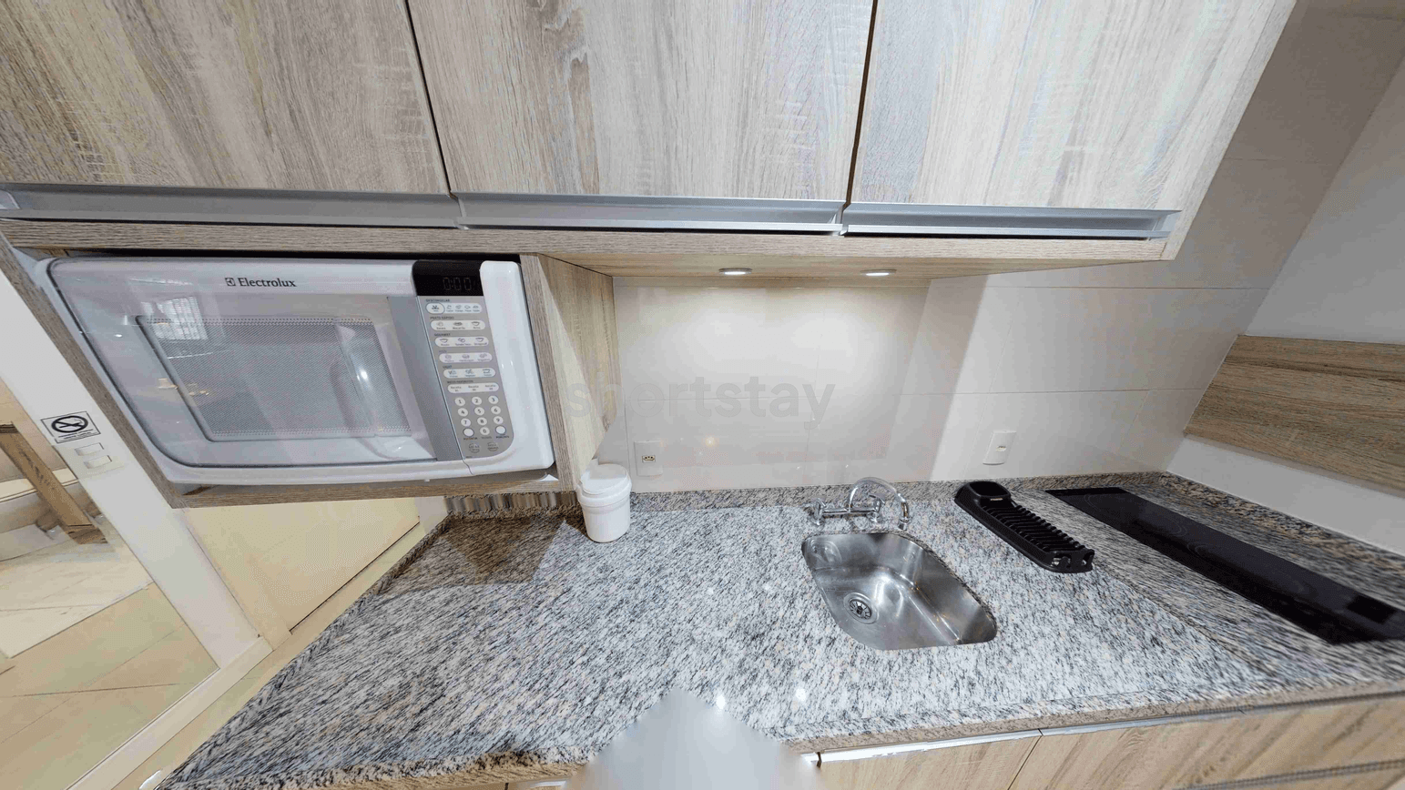 Neo Residence - Image 1