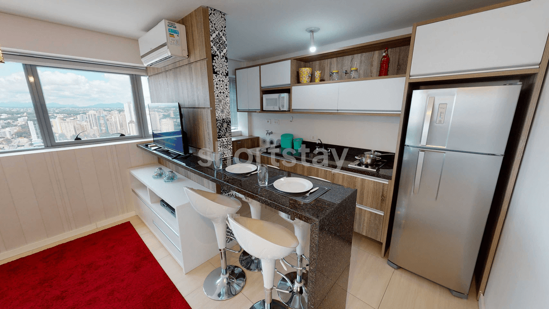 Seventh Avenue - Image 1