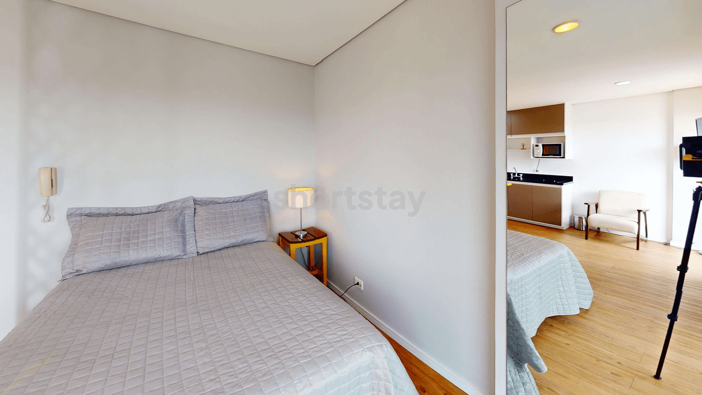 Seventh Avenue - Image 1