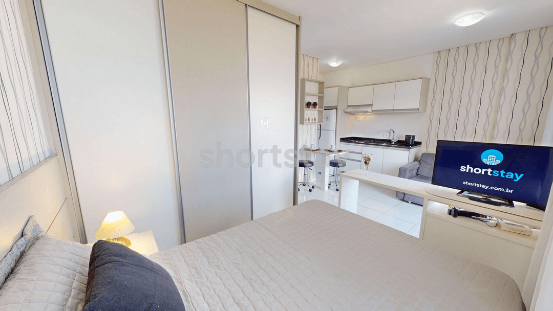 Seventh Avenue - Image 1