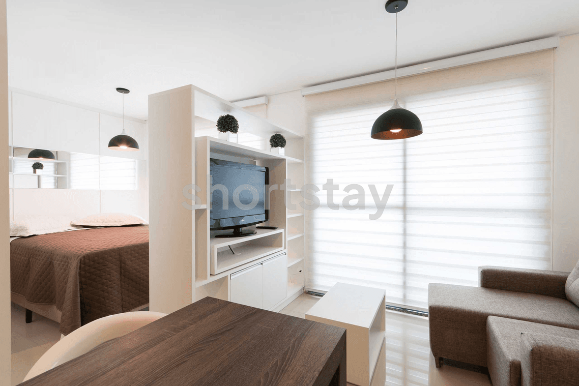 Seventh Avenue - Image 1