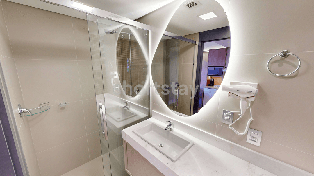 Stay Batel - Image 1